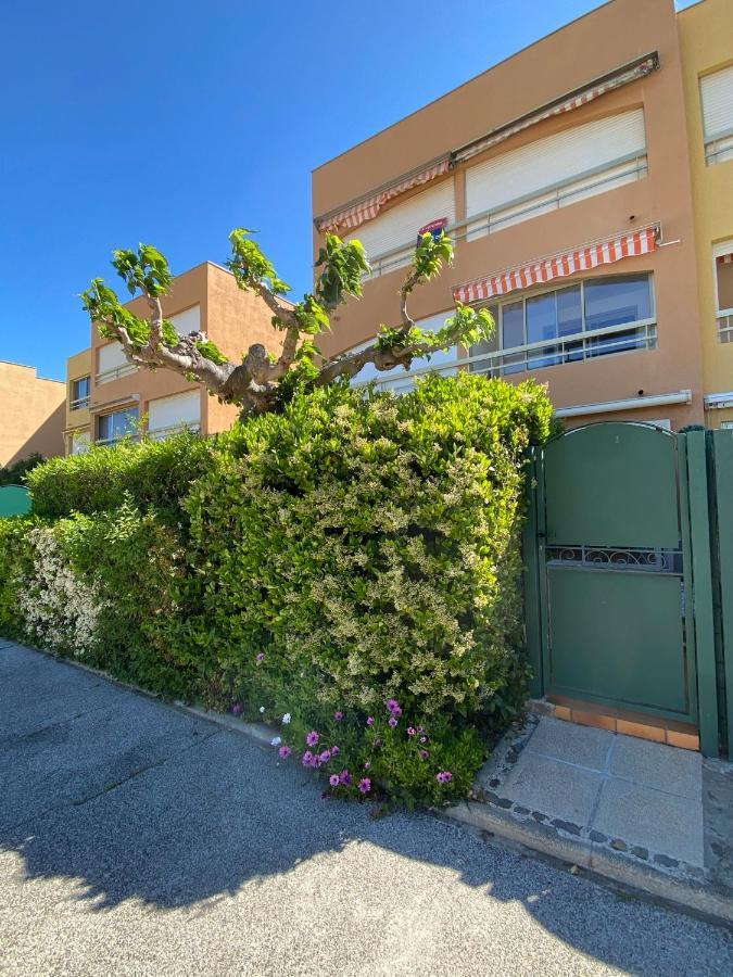 Les Locations Cinaureva « L'argentiere » Apartment *